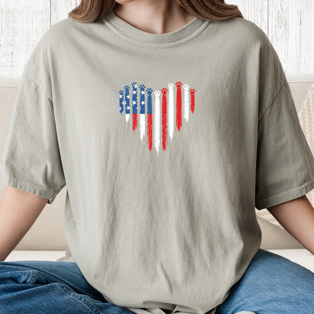 Comfort Colors Paws Of Freedom Heart Vintage Washed Tee - Sandstone