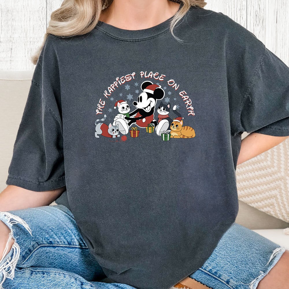 Comfort Colors Happiest Place On Earth Holiday Vintage Washed Tee - Pepper